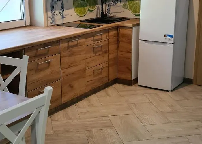 Lokacz Maly * Krzyż